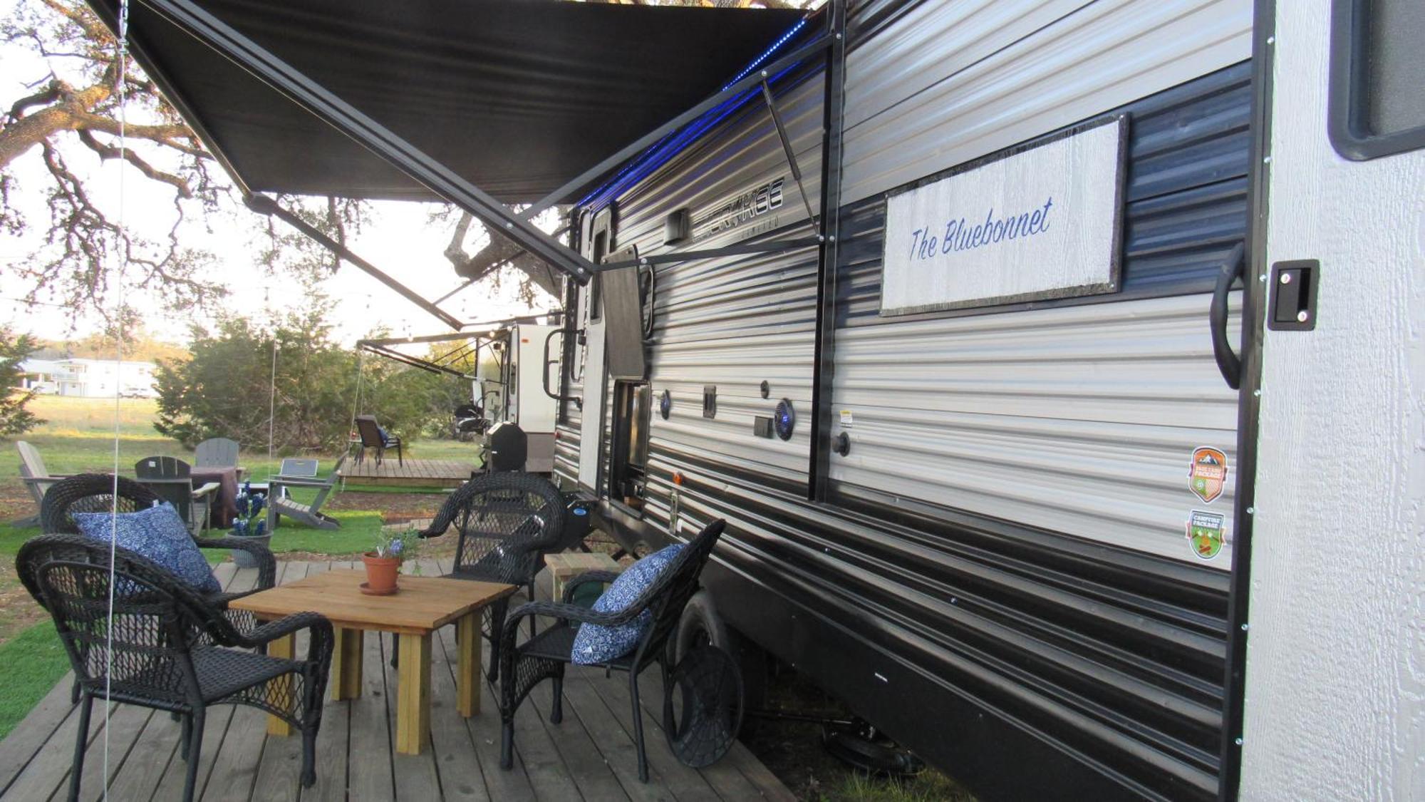 The Alexander At Creek Road Hotel Dripping Springs Exterior foto