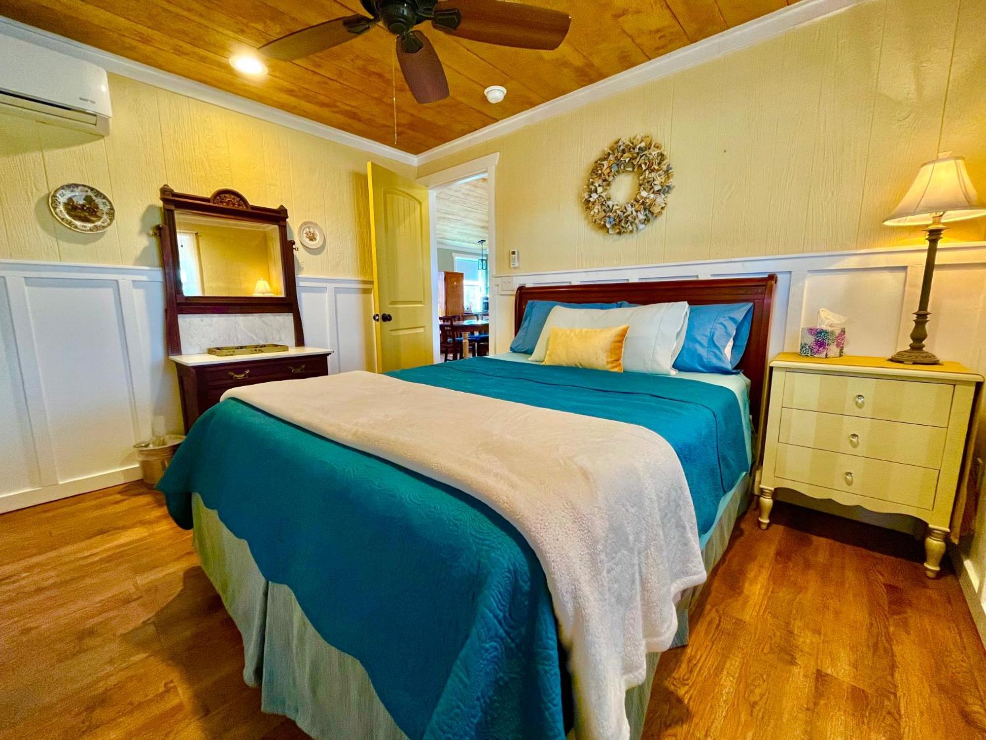 The Alexander At Creek Road Hotel Dripping Springs Exterior foto